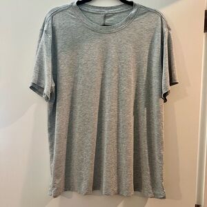 Lululemon All Yours Boyfriend Tee, Vitasea, Women’s size 10.